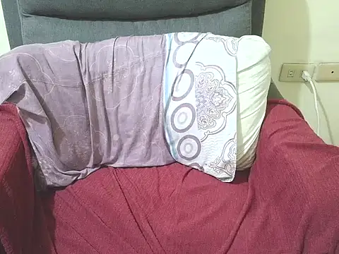 FantasticBaby 18 online show from 03-02-26, 07:15