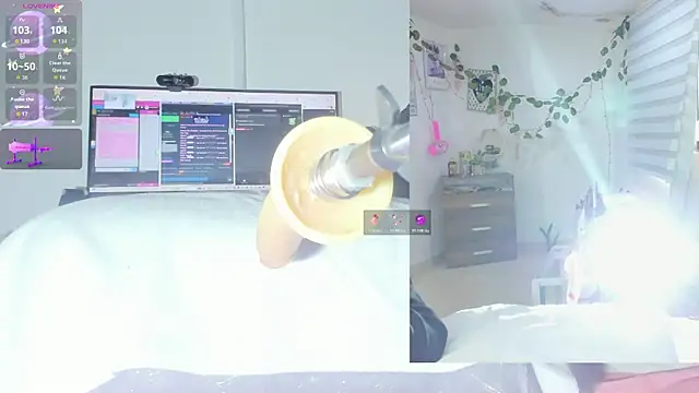 sofi velez online show from 12-22-25, 05:02