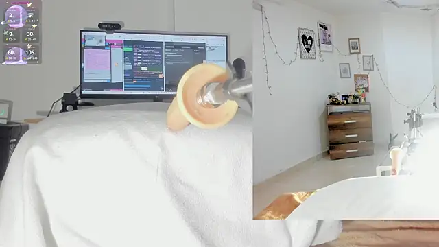 sofi velez online show from 11-20-25, 05:13