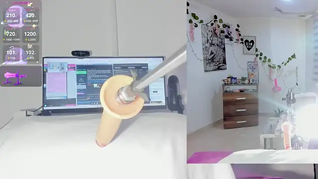 sofi velez online show from 12-01-25, 05:03