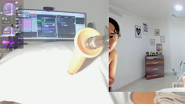 sofi velez online show from 10-30-25, 05:21