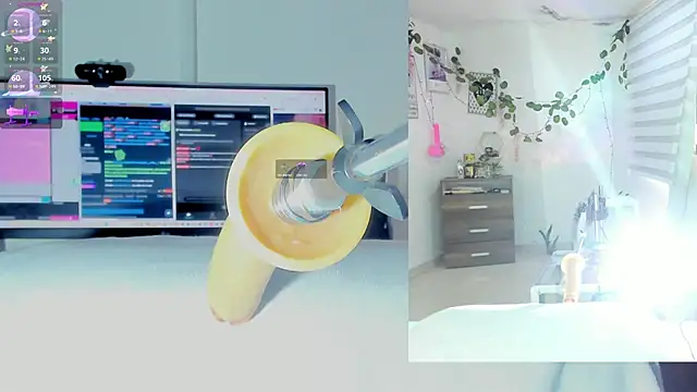 sofi velez online show from 12-21-25, 05:03