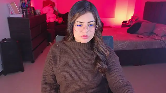 Catalinaa martinez online show from 05-24-26, 03:50