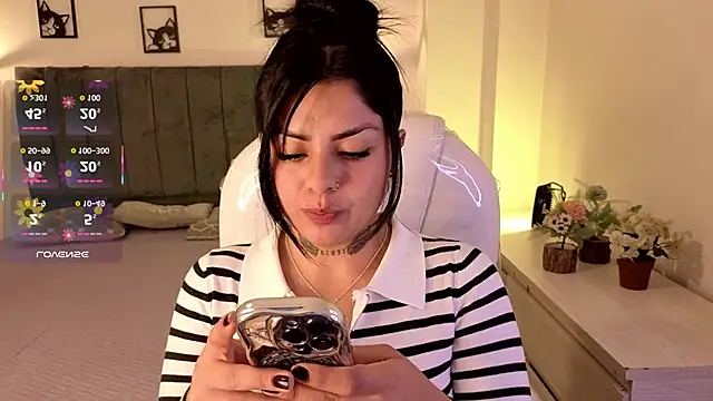 Catalinaa martinez online show from 12-05-25, 03:05