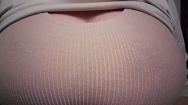 AnnyelinnaLove online show from 06-05-26, 12:15