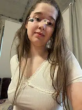 HornyGirlH online show from 05-27-26, 05:09