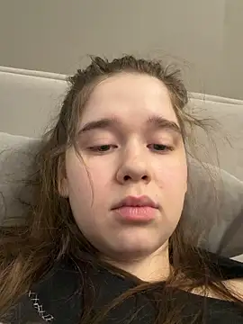 HornyGirlH online show from 03-27-26, 08:26