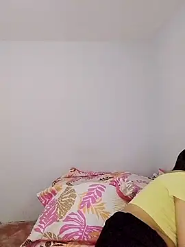 iamemmablake online show from 04-11-26, 02:52