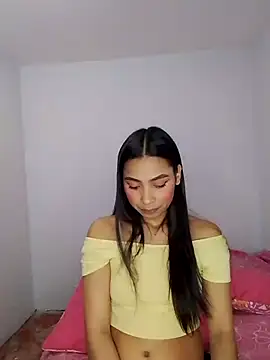 iamemmablake online show from 04-24-26, 01:07