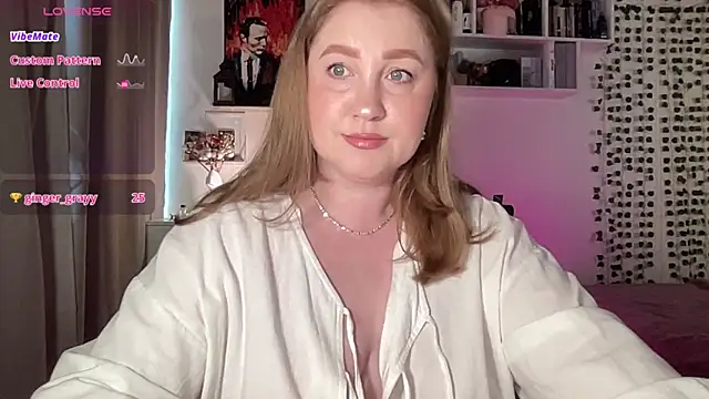 Snapshot of ollydoll92 chatting on 07-05-26, 03:41 ollydoll92 online show from 07-05-26, 03:41