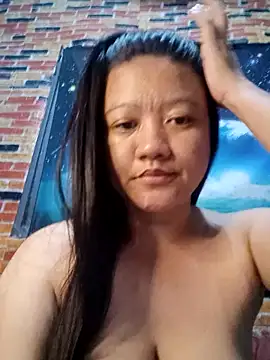 Snapshot of Urchanel chatting on 02-16-25, 10:22 Urchanel online show from 02-16-25, 10:22