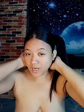 Urchanel online show from 04-18-26, 11:49