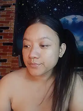 Urchanel online show from 05-17-26, 01:11