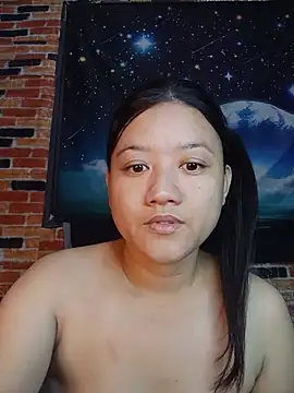 Urchanel online show from 05-15-26, 12:19