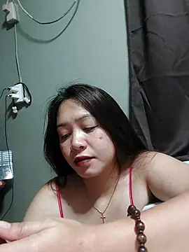 MissKitty31 online show from 04-26-26, 06:43