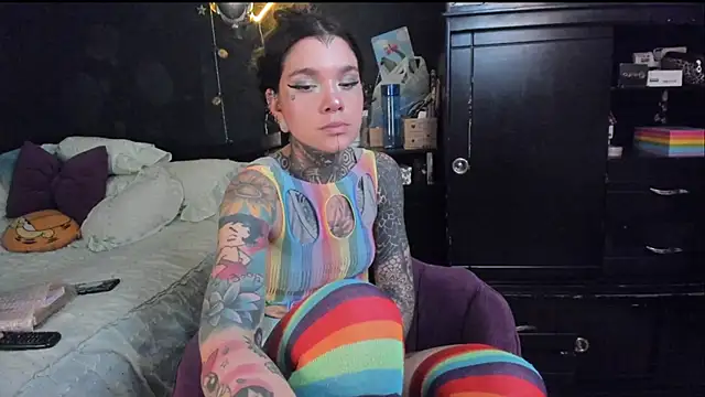 Snapshot of Lilmarieee chatting on 09-24-25, 08:26 Lilmarieee online show from 09-24-25, 08:26