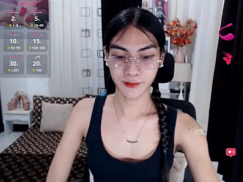 Snapshot of LAVIDALENATS chatting on 12-17-25, 09:14 LAVIDALENATS online show from 12-17-25, 09:14