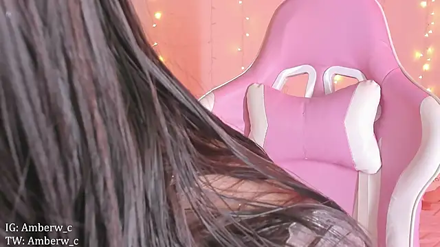 Ambeerouse online show from 03-12-25, 04:19