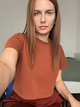 BritneyHall online show from 06-01-26, 09:31