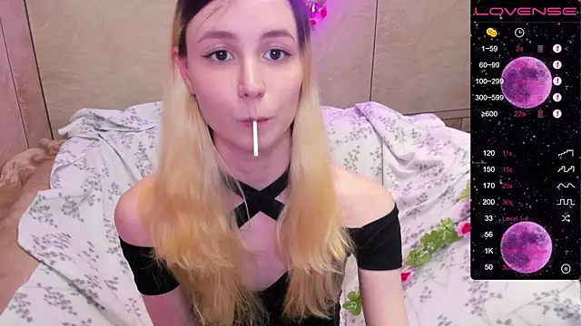 Snapshot of fleximona chatting on 01-31-25, 12:51 fleximona online show from 01-31-25, 12:51