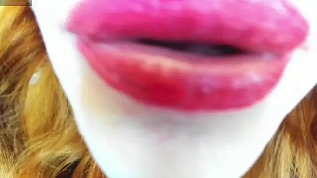 Snapshot of softlysoftlyasbeauty chatting on 03-16-25, 07:38 softlysoftlyasbeauty online show from 03-16-25, 07:38