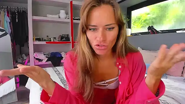 holy khloe online show from 02-15-26, 01:28