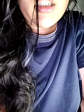 Annerae online show from 11-02-25, 04:12