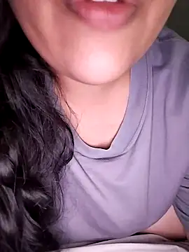 Annerae online show from 12-20-25, 07:06