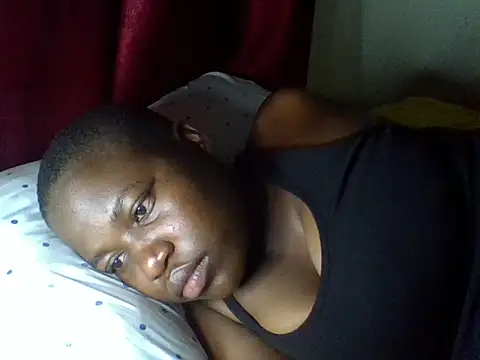 cute-marianna online show from 11-13-25, 03:49