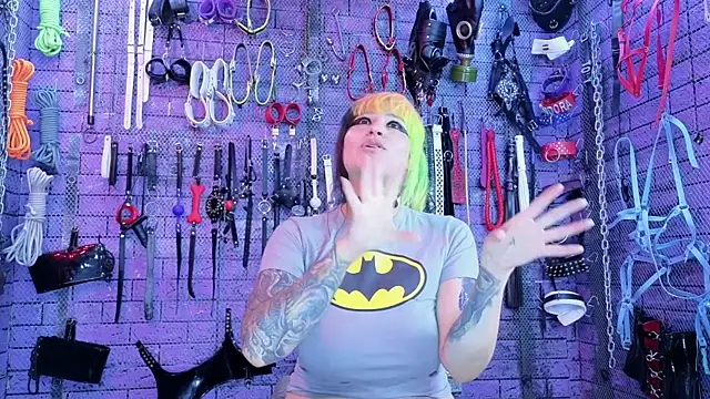 PANDORANEZZ online show from 05-18-26, 07:57
