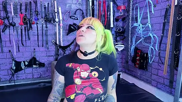 PANDORANEZZ online show from 04-24-26, 03:41