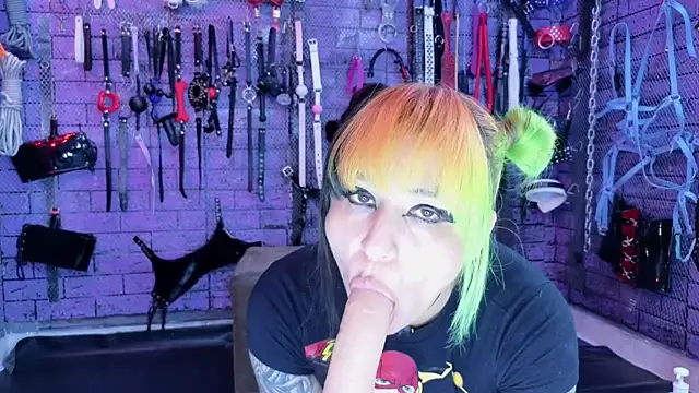 PANDORANEZZ online show from 05-24-26, 03:06