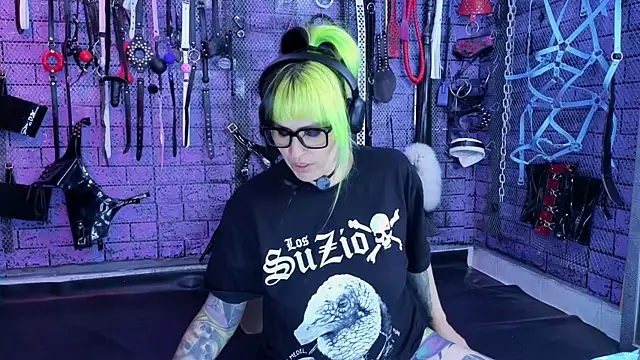 Snapshot of PANDORANEZZ chatting on 07-15-26, 05:25 PANDORANEZZ online show from 07-15-26, 05:25