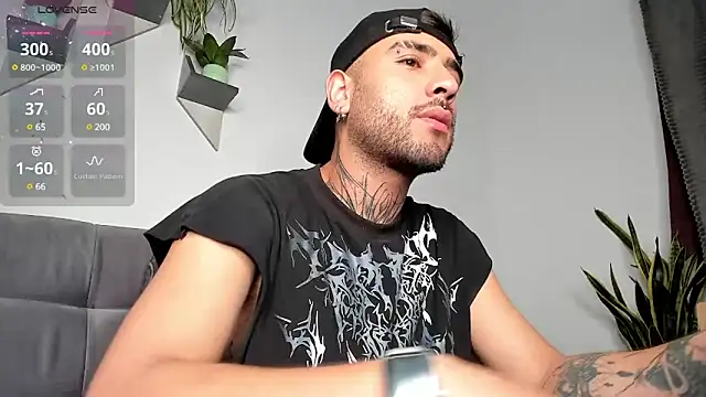 Snapshot of imferrer chatting on 02-21-25, 06:07 imferrer online show from 02-21-25, 06:07