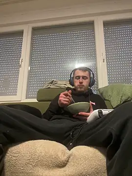 TheJerkingGuy online show from 03-11-26, 05:40