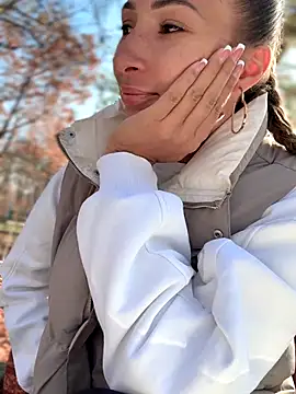 YOUR-KARINA online show from 11-02-25, 08:08