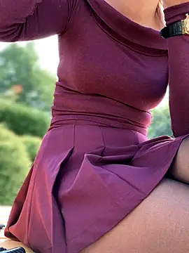 Snapshot of YOUR-KARINA chatting on 09-14-25, 03:40 YOUR-KARINA online show from 09-14-25, 03:40