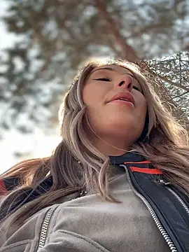 Snapshot of YOUR-KARINA chatting on 03-14-25, 06:32 YOUR-KARINA online show from 03-14-25, 06:32