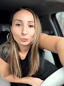 YOUR-KARINA online show from 02-06-26, 08:54