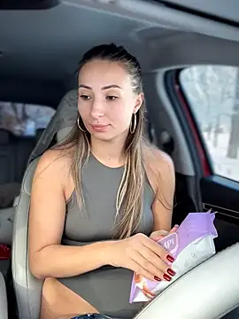 YOUR-KARINA online show from 02-07-26, 04:31