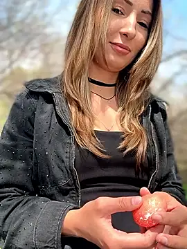YOUR-KARINA online show from 04-21-26, 06:42