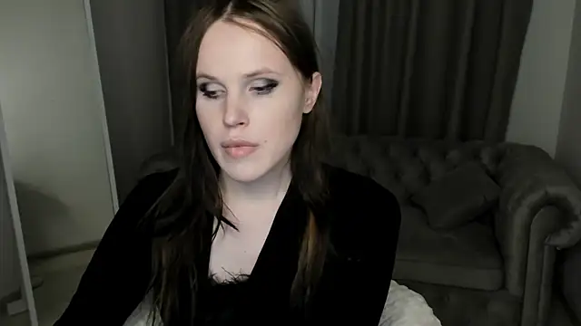 EffieMinki online show from 05-06-26, 08:57