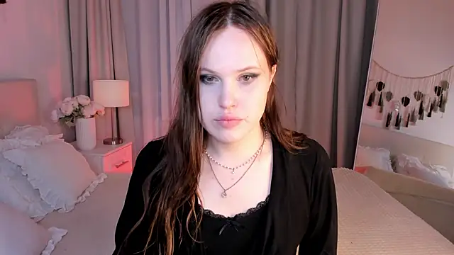 EffieMinki online show from 07-02-26, 09:32