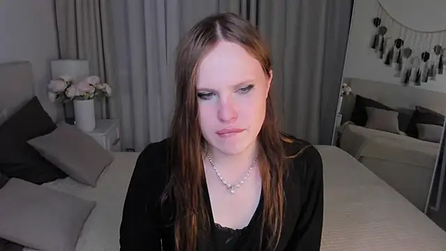 EffieMinki online show from 07-10-26, 08:53