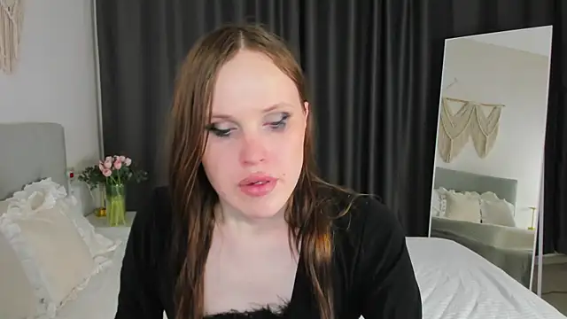 EffieMinki online show from 05-03-26, 08:56