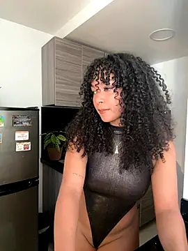 mariam hill online show from 10-04-25, 04:19