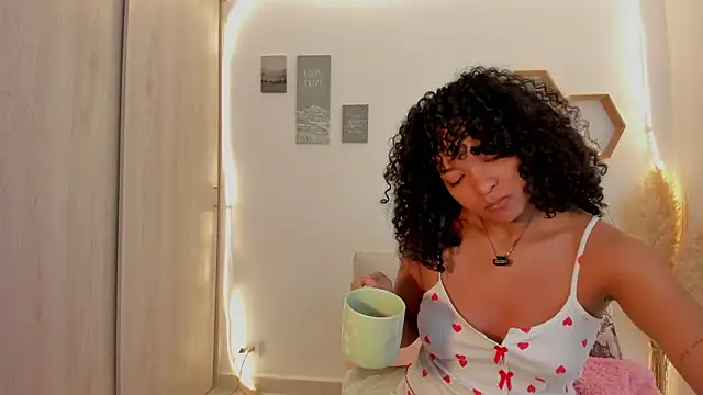 mariam hill online show from 07-19-26, 02:03