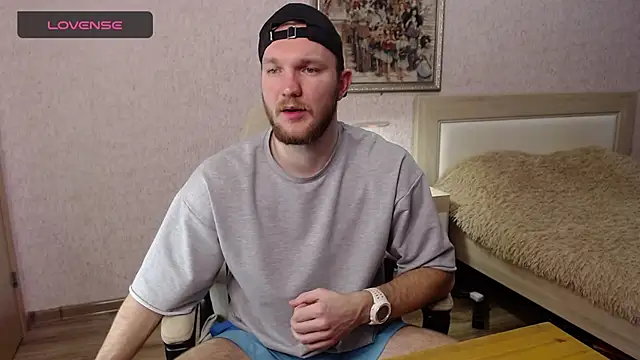 Snapshot of Toress1 chatting on 02-27-26, 05:24 Toress1 online show from 02-27-26, 05:24