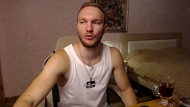 Toress1 online show from 10-25-25, 06:19