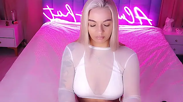 AllwaysHotJ online show from 11-28-25, 02:23